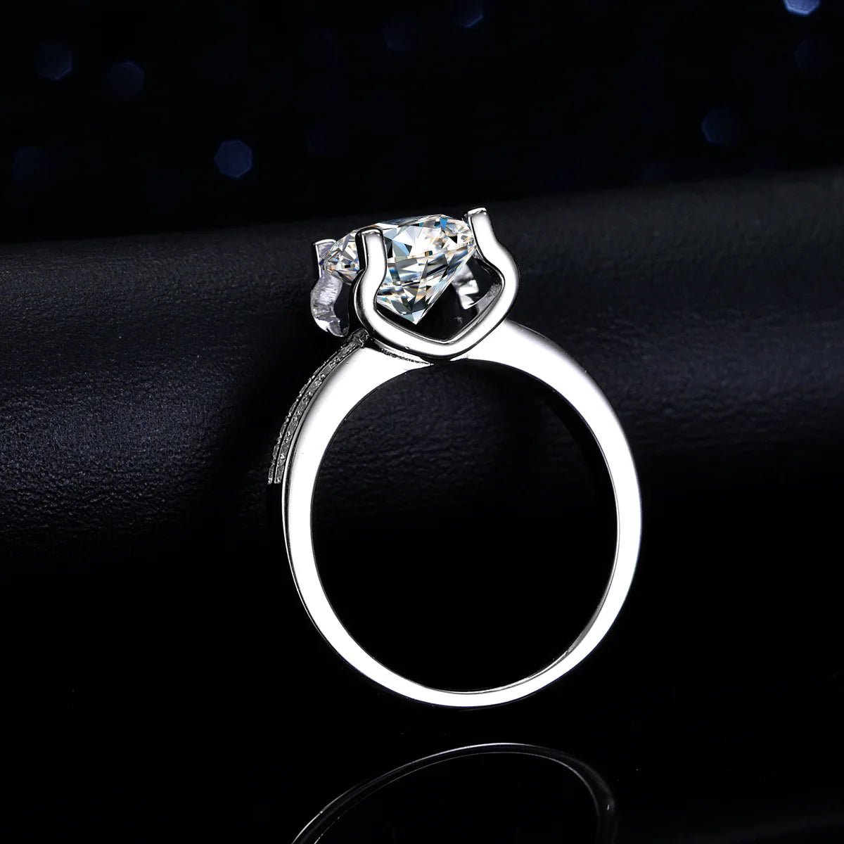 Anillo de Moissanita 3quilates de Plata de Ley S925 y Platino
