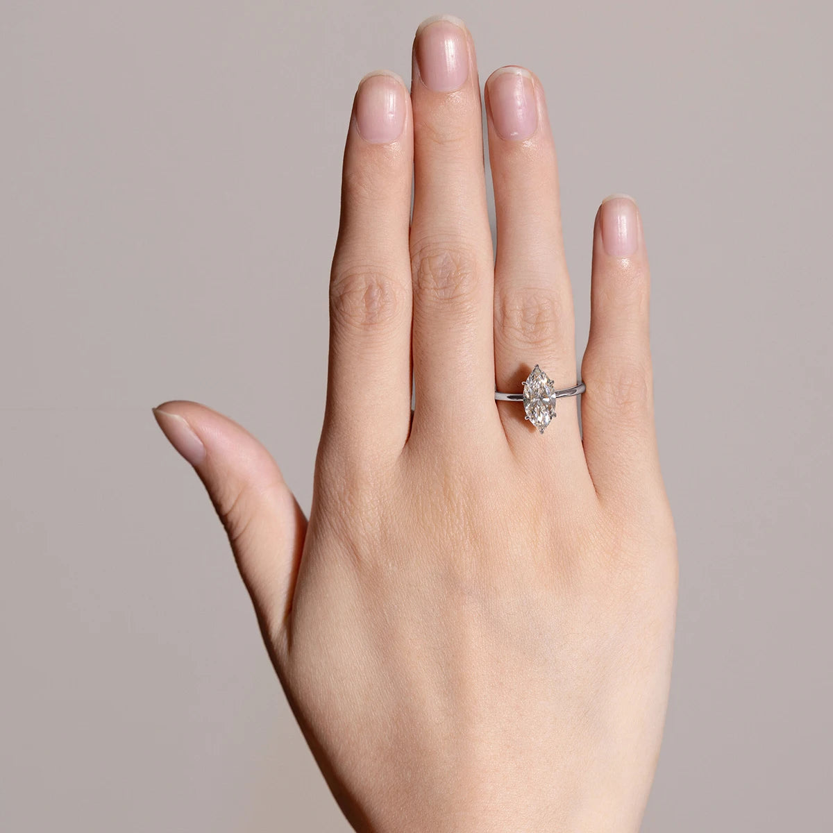 Anillo de Plata de Ley S925 con moissanita de 3 quilates